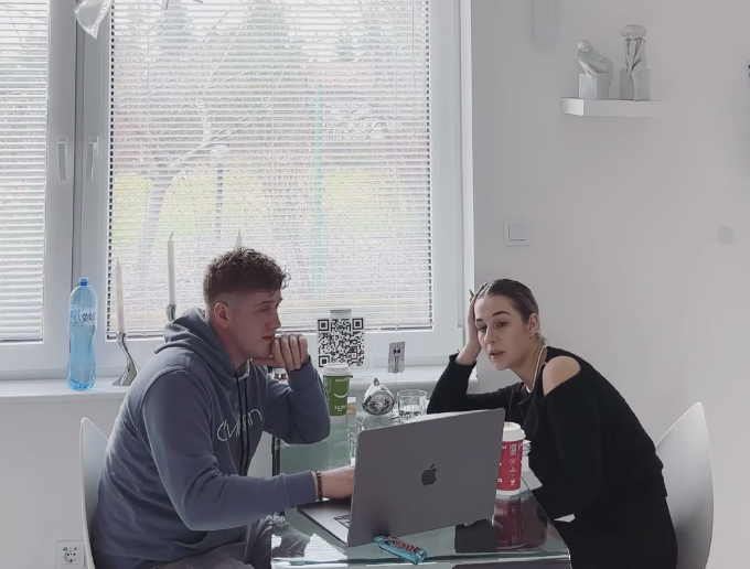 Magda Dojczman ze Studio Zen podczas wdrożenia systemu