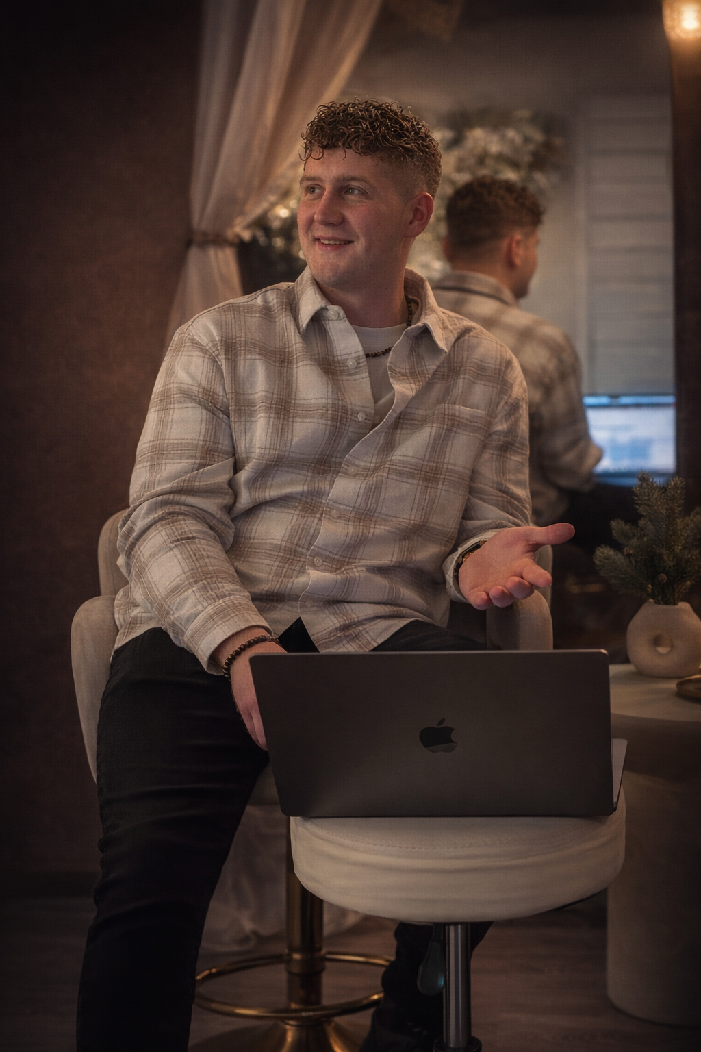 Przemysław Kobiela - specjalista od stron dla salonów